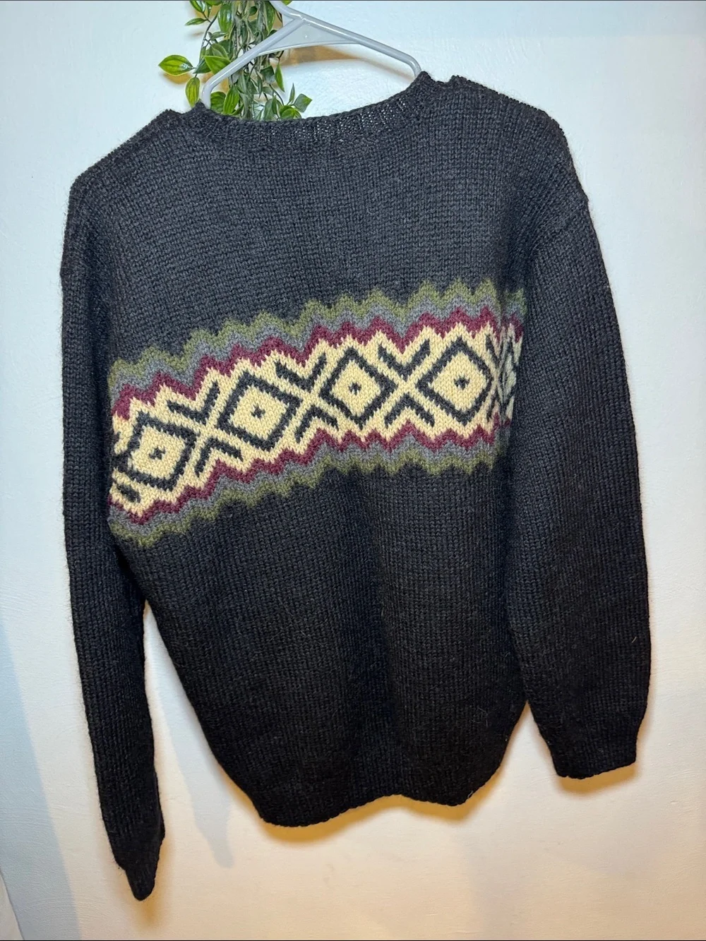 J. Crew vintage Black Fair Isle Wool Hand Knit Crewneck Sweater size M
